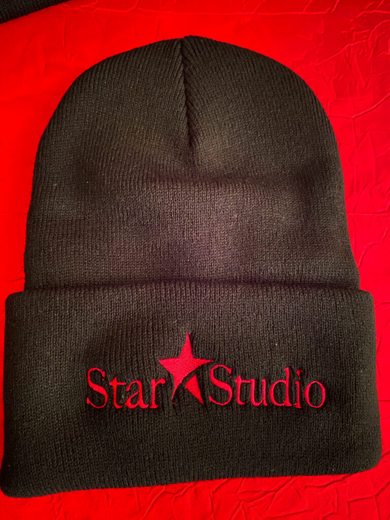 STAR Studio Logo Beanie Black